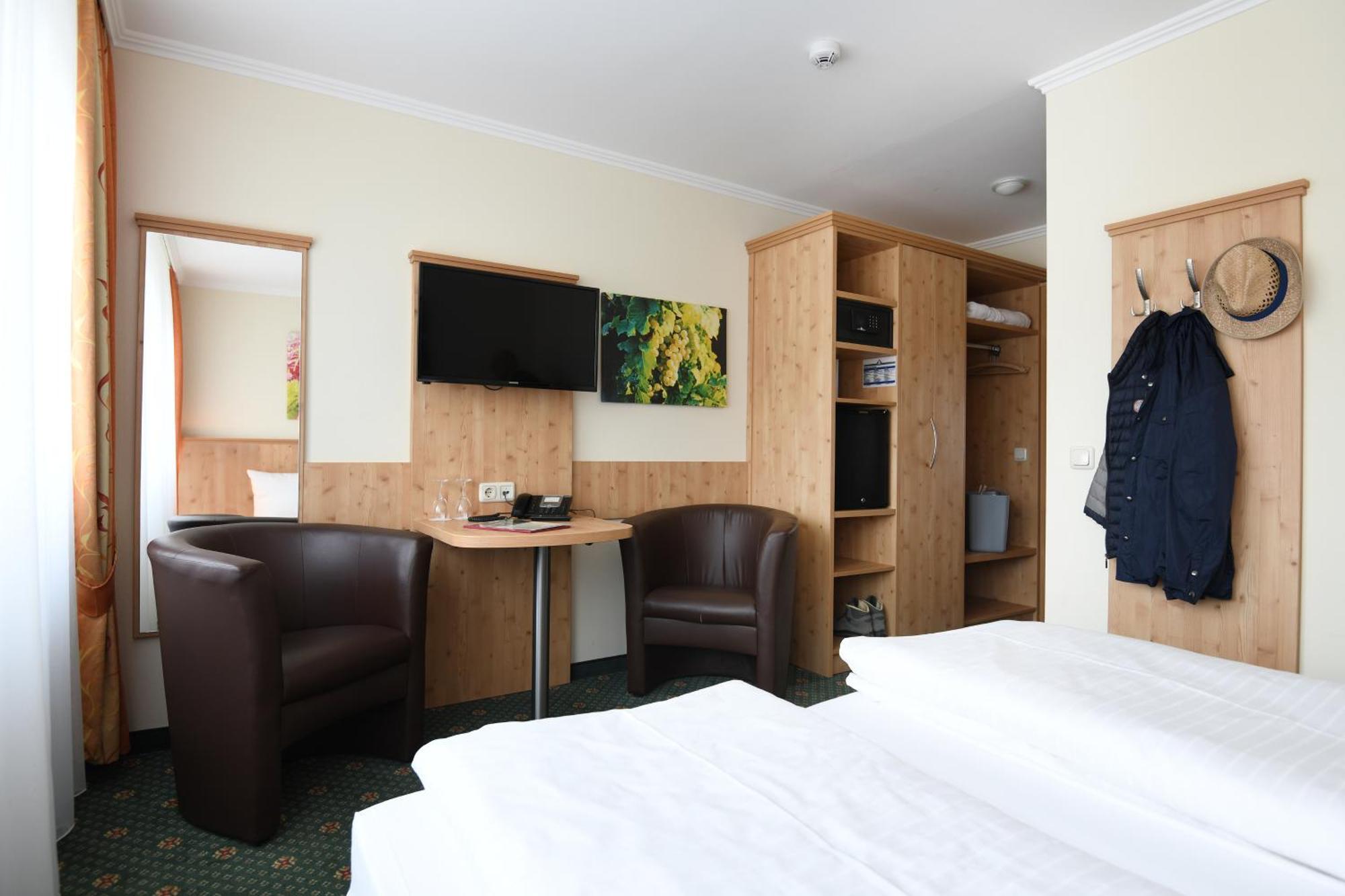 Moselstern Parkhotel Kraehennest Löf Pokoj fotografie